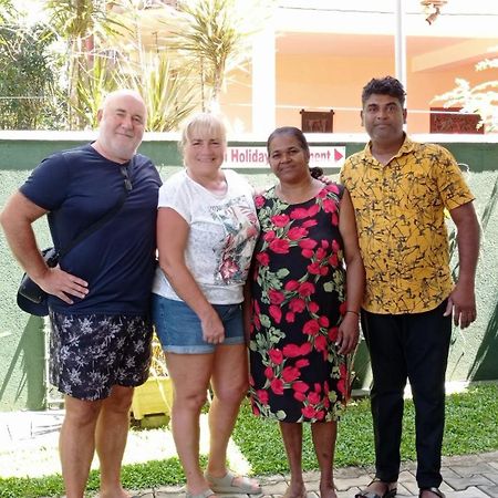 Movi Holiday Apartment Bentota Bagian luar foto