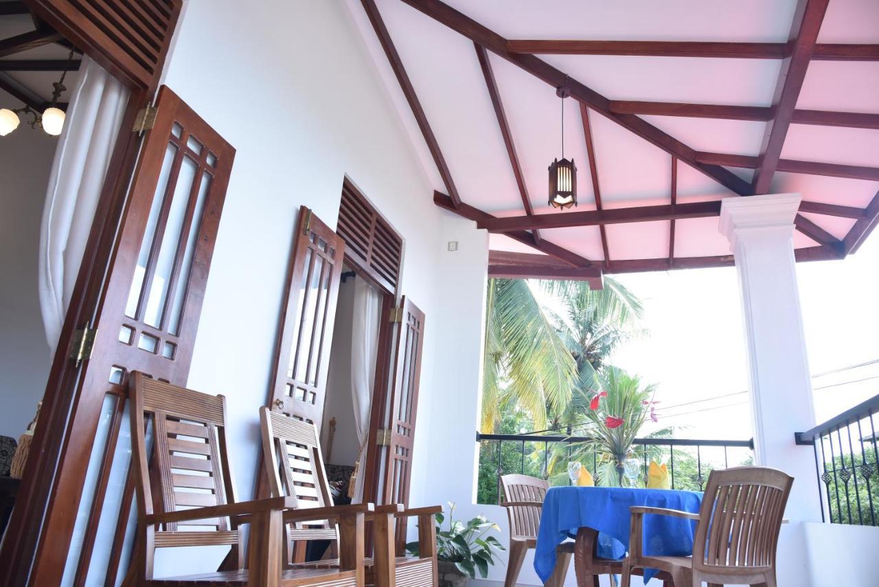 Movi Holiday Apartment Bentota Bagian luar foto