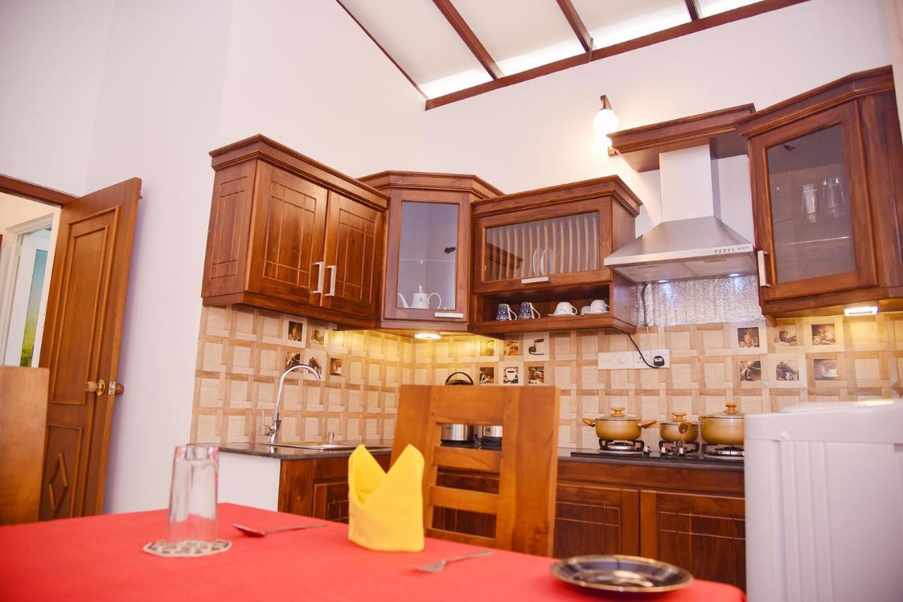 Movi Holiday Apartment Bentota Bagian luar foto